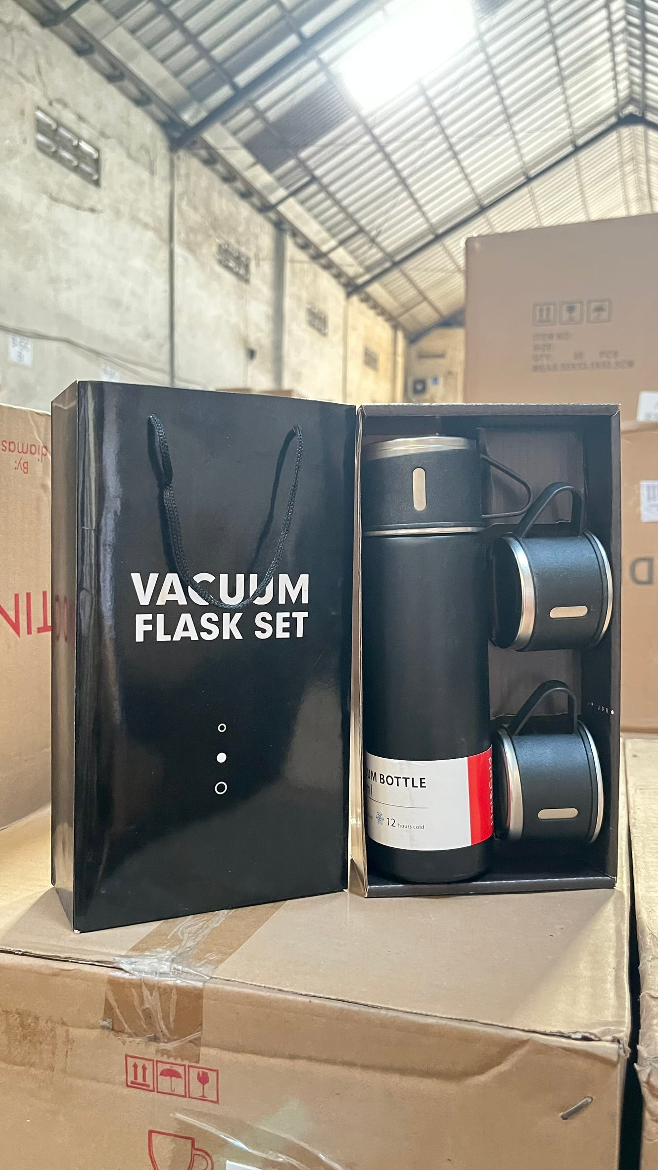 TERMOS VACCUM SET SULTAN Black (48pcs)